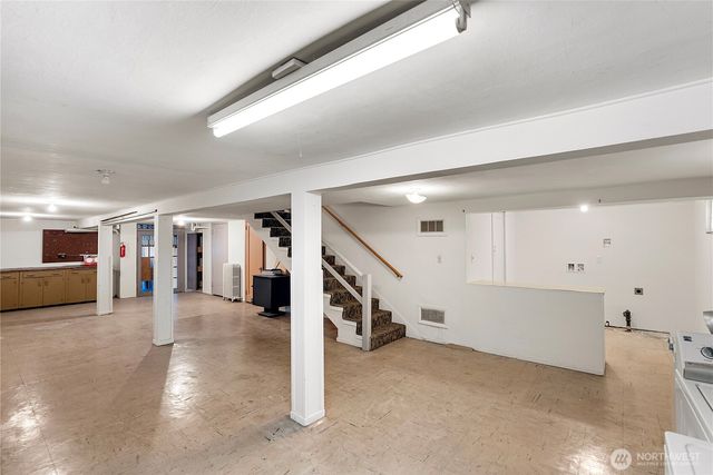 830 Merrill Place W, Bremerton, WA 98312