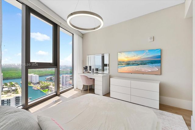 15701 Collins Ave 3101, Sunny Isles Beach, FL 33160