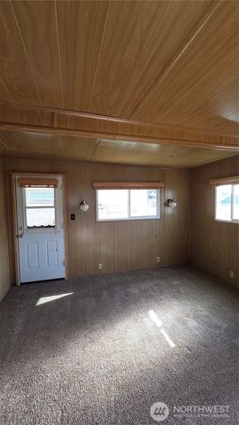 8314 38th Street E #4, Edgewood, WA 98371