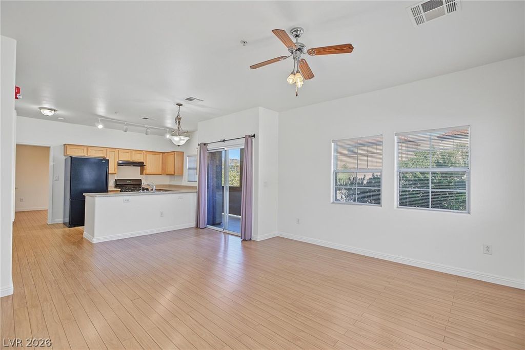 10291 Delta View Court 204, Las Vegas, NV 89129 — photo 3