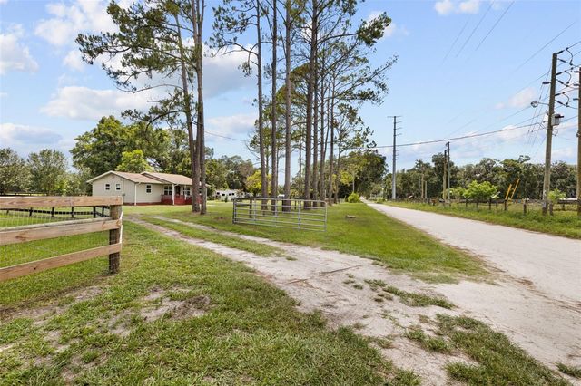18950 NE 55TH STREET, Williston, FL 32696