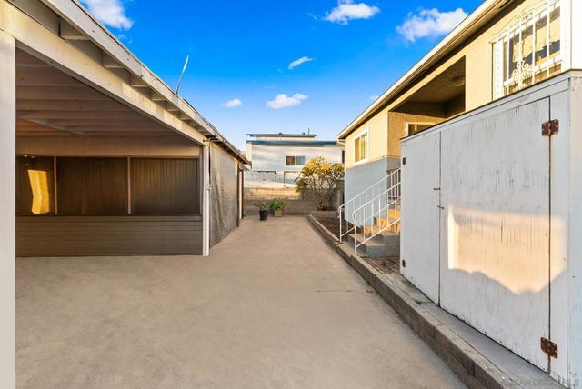 24 N Harbison Ave, National City, CA 91950