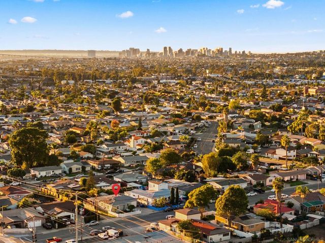 24 N Harbison Ave, National City, CA 91950