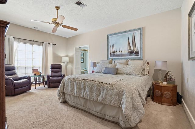 480 Charleston Park, Conroe, TX 77302