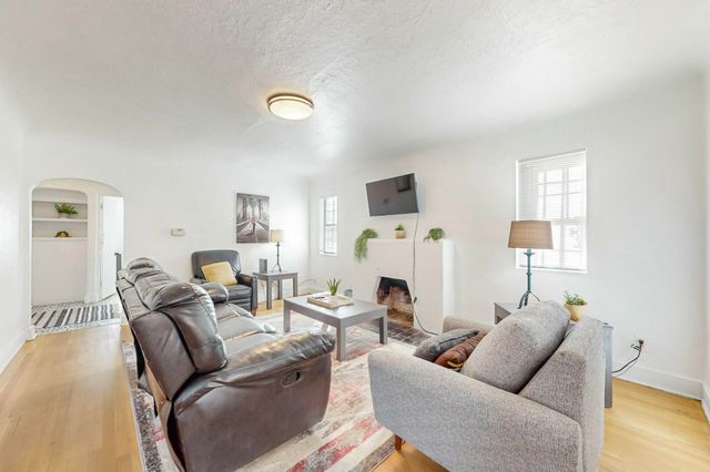 3106 Monte Vista Boulevard NE, Albuquerque, NM 87106