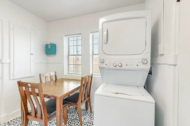 3106 Monte Vista Boulevard NE, Albuquerque, NM 87106