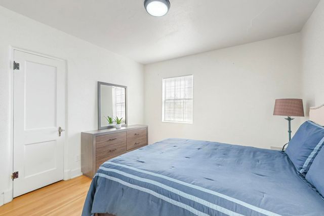 3106 Monte Vista Boulevard NE, Albuquerque, NM 87106