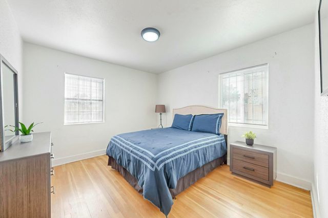 3106 Monte Vista Boulevard NE, Albuquerque, NM 87106