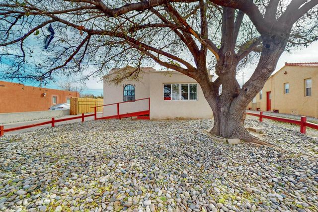 3106 Monte Vista Boulevard NE, Albuquerque, NM 87106