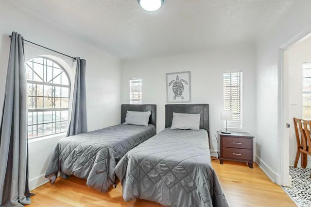 3106 Monte Vista Boulevard NE, Albuquerque, NM 87106