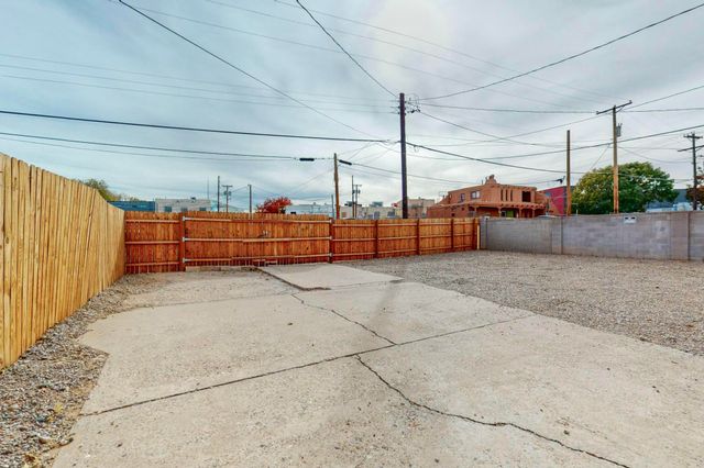 3106 Monte Vista Boulevard NE, Albuquerque, NM 87106