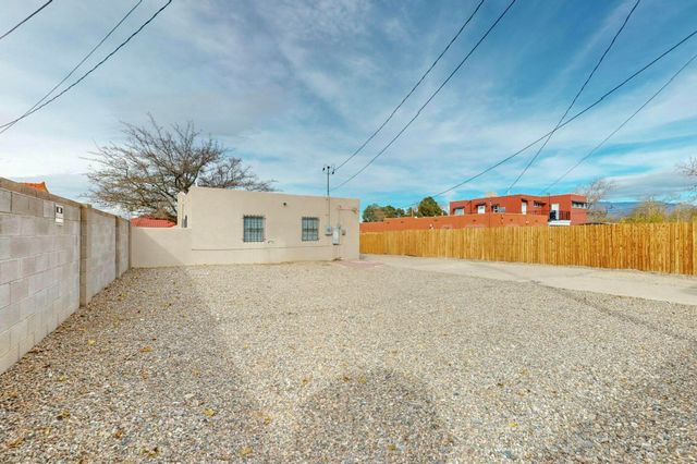 3106 Monte Vista Boulevard NE, Albuquerque, NM 87106