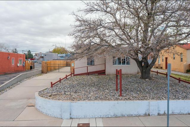 3106 Monte Vista Boulevard NE, Albuquerque, NM 87106