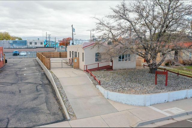 3106 Monte Vista Boulevard NE, Albuquerque, NM 87106