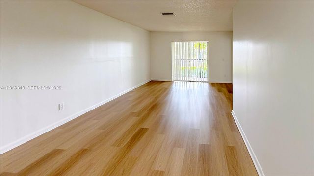 753 NW 103rd Terrace 202, Pembroke Pines, FL 33026