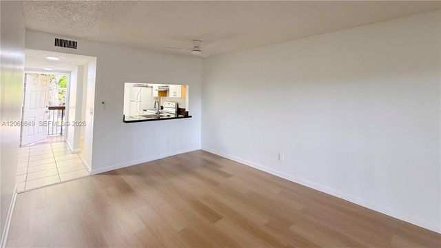 753 NW 103rd Terrace 202, Pembroke Pines, FL 33026
