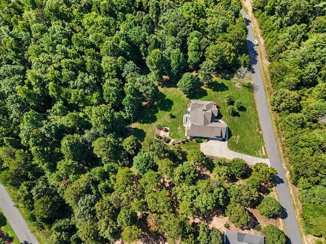 163 Yonah Way, Blairsville, GA 30512
