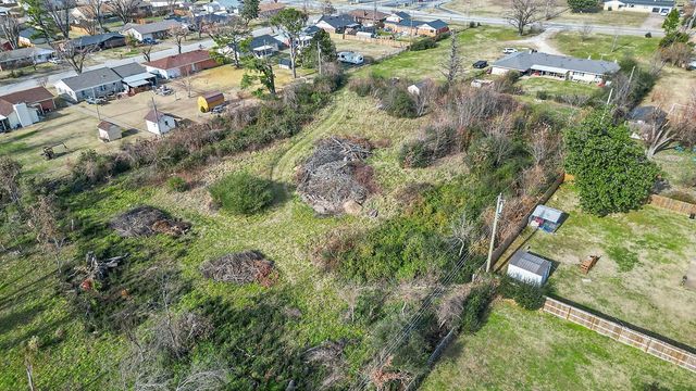 2104 Oak Street, Rogers, AR 72758