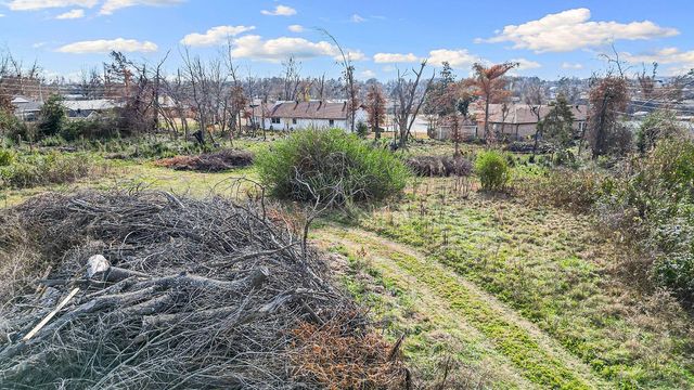 2104 Oak Street, Rogers, AR 72758