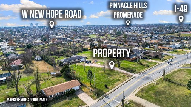 2104 Oak Street, Rogers, AR 72758