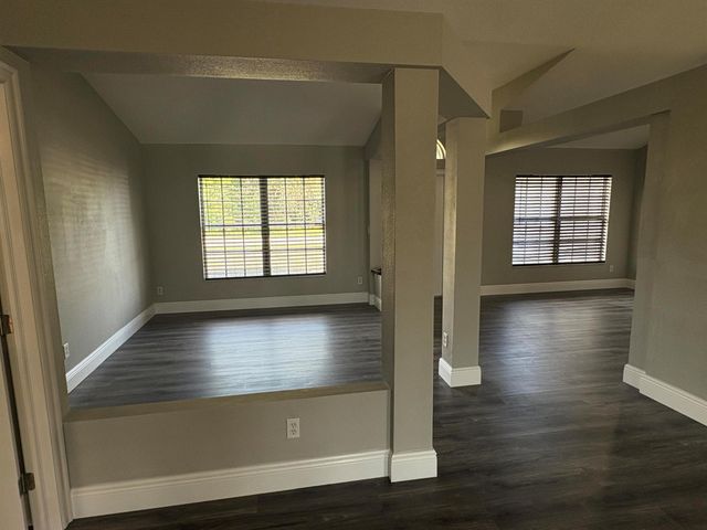 1196 SE Puritan Lane, Port St Lucie, FL 34983