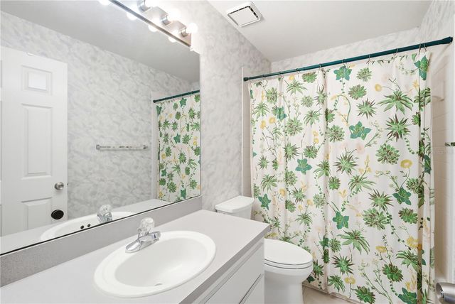 11519 WHISPERING HOLLOW DRIVE, Tampa, FL 33635