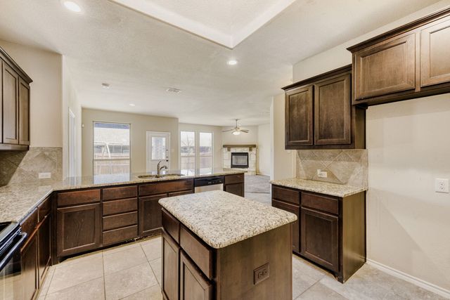 11416 Dorado Vista Trail, Fort Worth, TX 76052