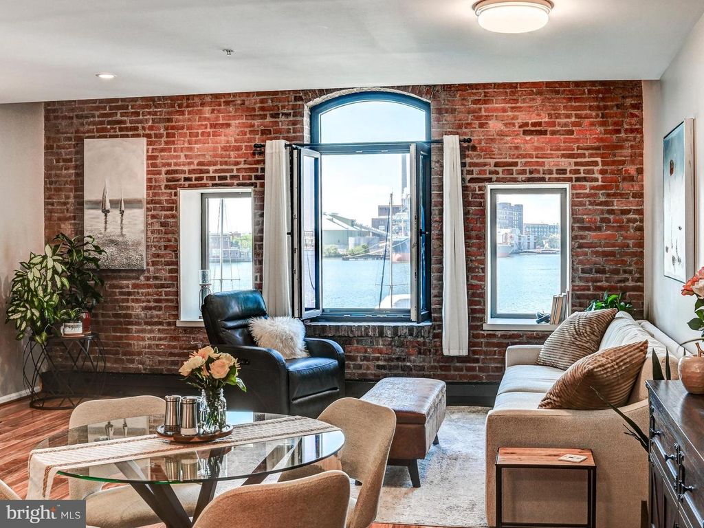 Image 12 of property listing at 1000 FELL ST #310, Baltimore, MD 21231