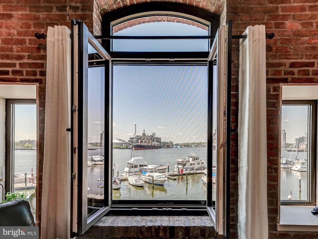 Image 14 of property listing at 1000 FELL ST #310, Baltimore, MD 21231