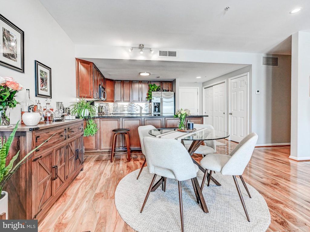 Image 16 of property listing at 1000 FELL ST #310, Baltimore, MD 21231