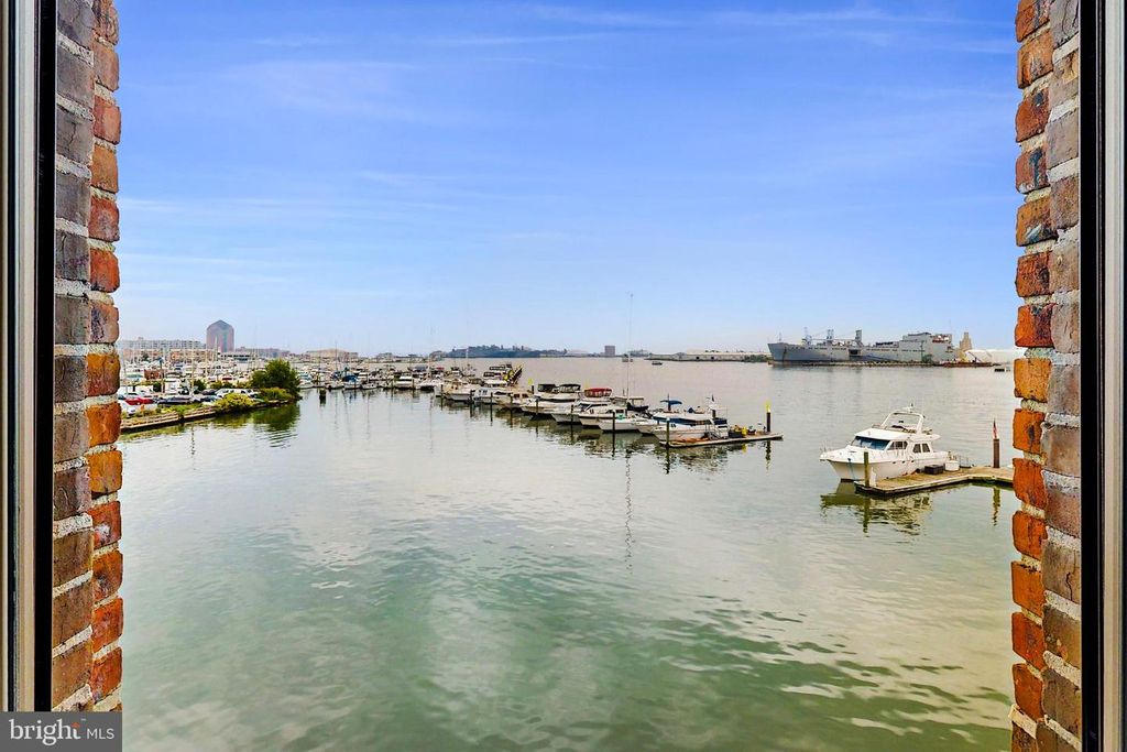 Image 19 of property listing at 1000 FELL ST #310, Baltimore, MD 21231