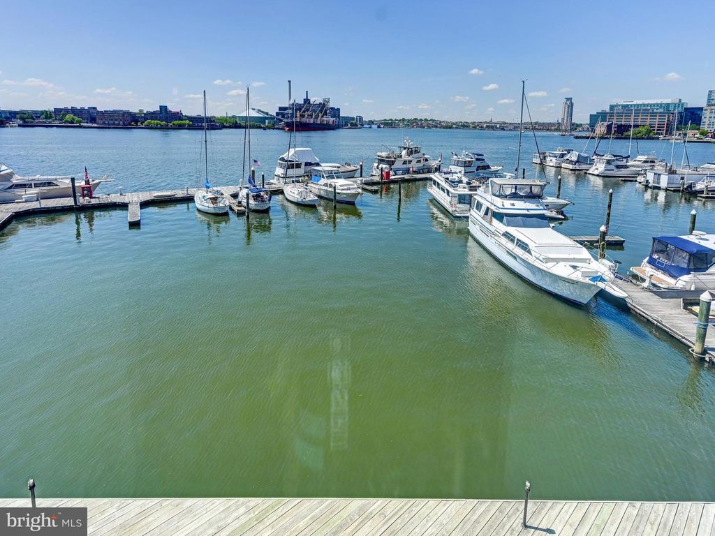 Image 29 of property listing at 1000 FELL ST #310, Baltimore, MD 21231