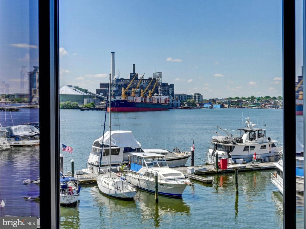 Image 30 of property listing at 1000 FELL ST #310, Baltimore, MD 21231