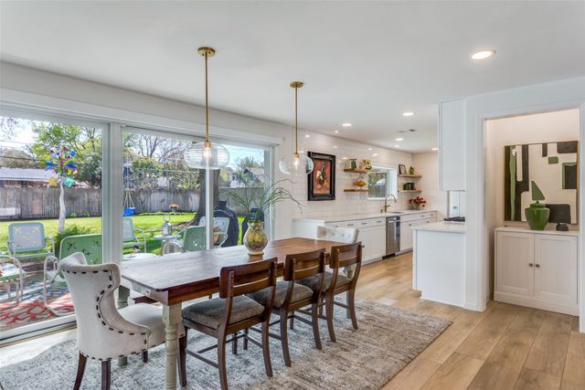 3553 Wedgway Drive, Fort Worth, TX 76133