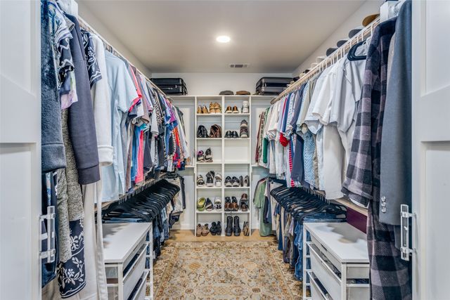 3553 Wedgway Drive, Fort Worth, TX 76133