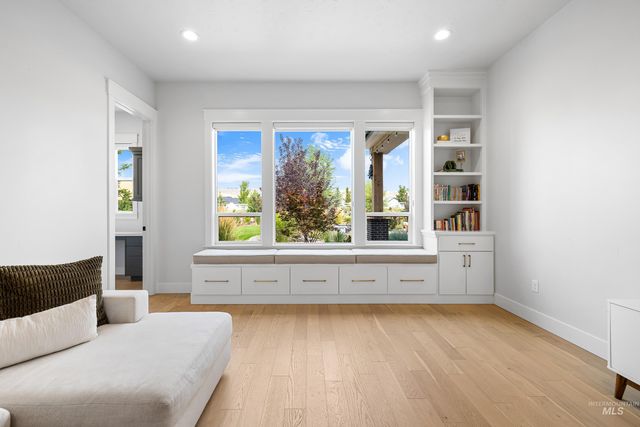 7940 W Mirror Pond Drive, Boise, ID 83714