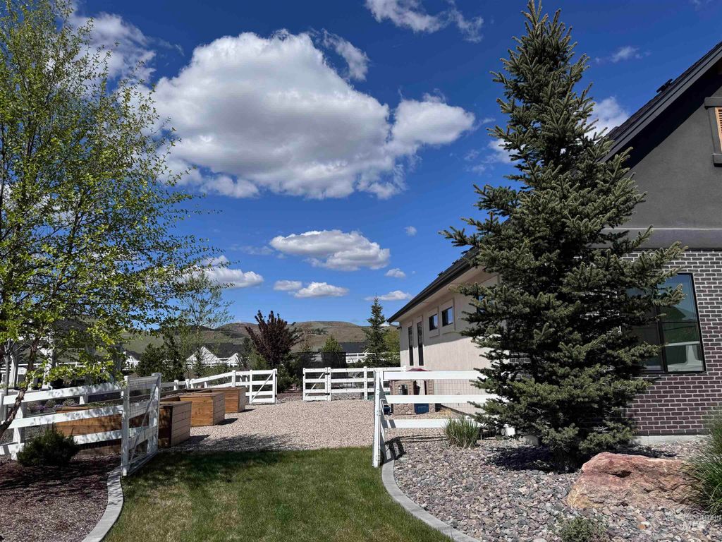 7940 W Mirror Pond Drive, Boise, ID 83714 photo 15