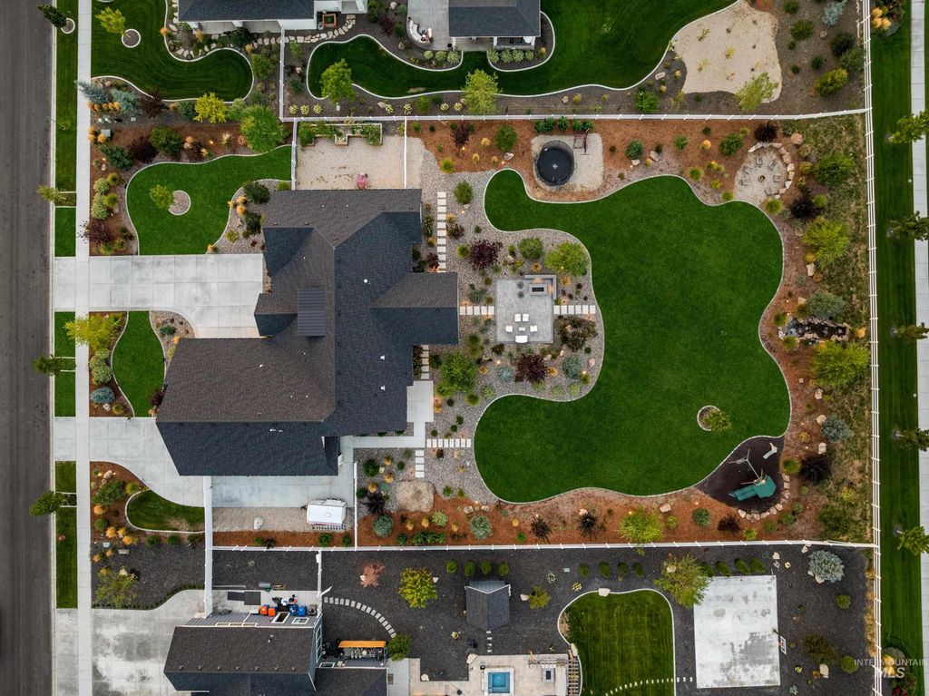 7940 W Mirror Pond Drive, Boise, ID 83714 photo 8