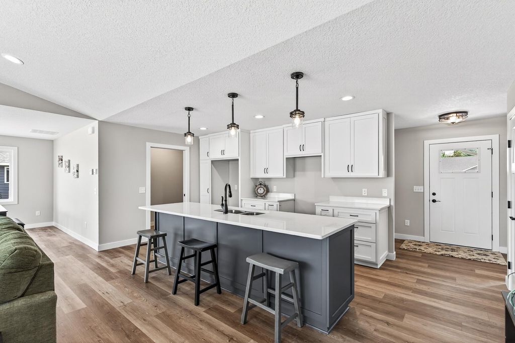 7233 386th Street, North Branch, MN 55056 — photo 3