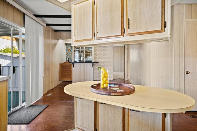 150 Kern Street, Salinas, CA 93905