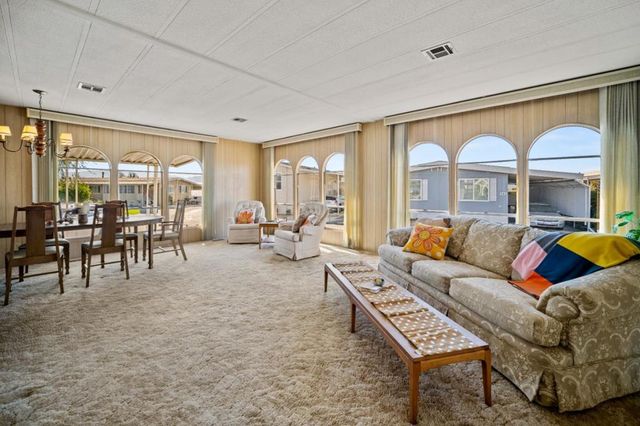 150 Kern Street, Salinas, CA 93905