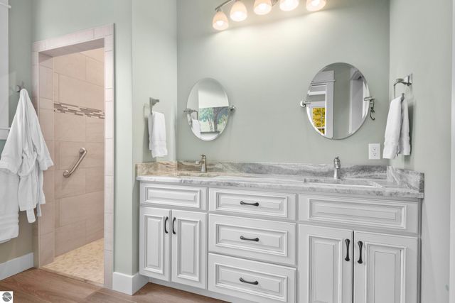 1833 Donnybrook Road, Suttons Bay, MI 49682