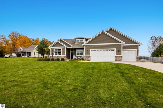 1833 Donnybrook Road, Suttons Bay, MI 49682