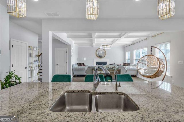 4903 Elm Leaf Drive SW, Atlanta, GA 30331