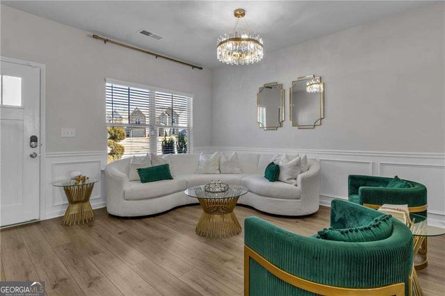 4903 Elm Leaf Drive SW, Atlanta, GA 30331