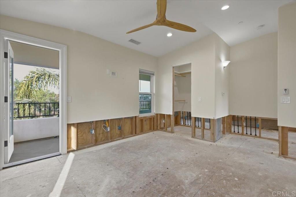 Image 15 of property listing at 6468 Franciscan Road, Carlsbad, CA 92011