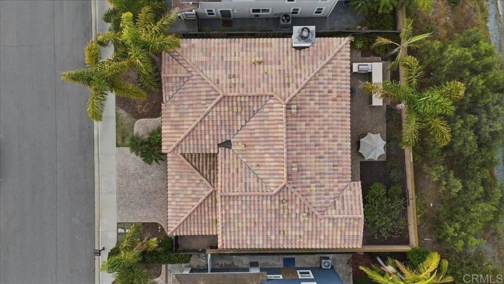 Image 17 of property listing at 6468 Franciscan Road, Carlsbad, CA 92011