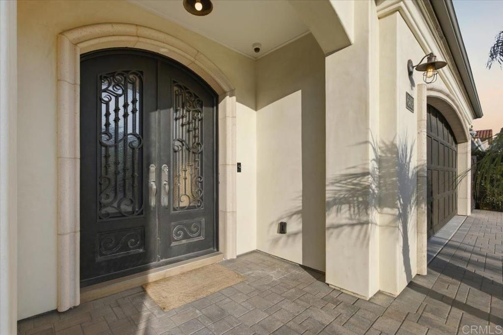 Image 21 of property listing at 6468 Franciscan Road, Carlsbad, CA 92011