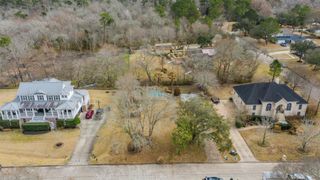 503 Independence Drive, Friendswood, TX 77546