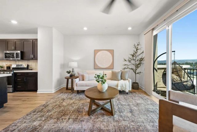 1227 Sunrise 104, San Marcos, CA 92078
